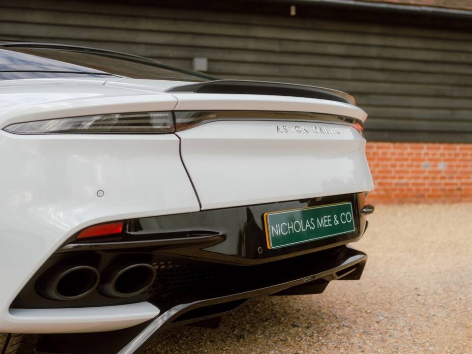 Bild 34/82 von Aston Martin DBS Superleggera (2018)