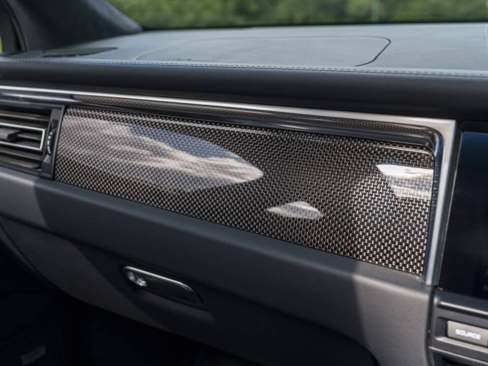 Bild 22/28 von Porsche Macan S (2020)