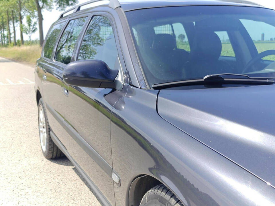Bild 14/42 von Volvo XC70 2.4T (2000)