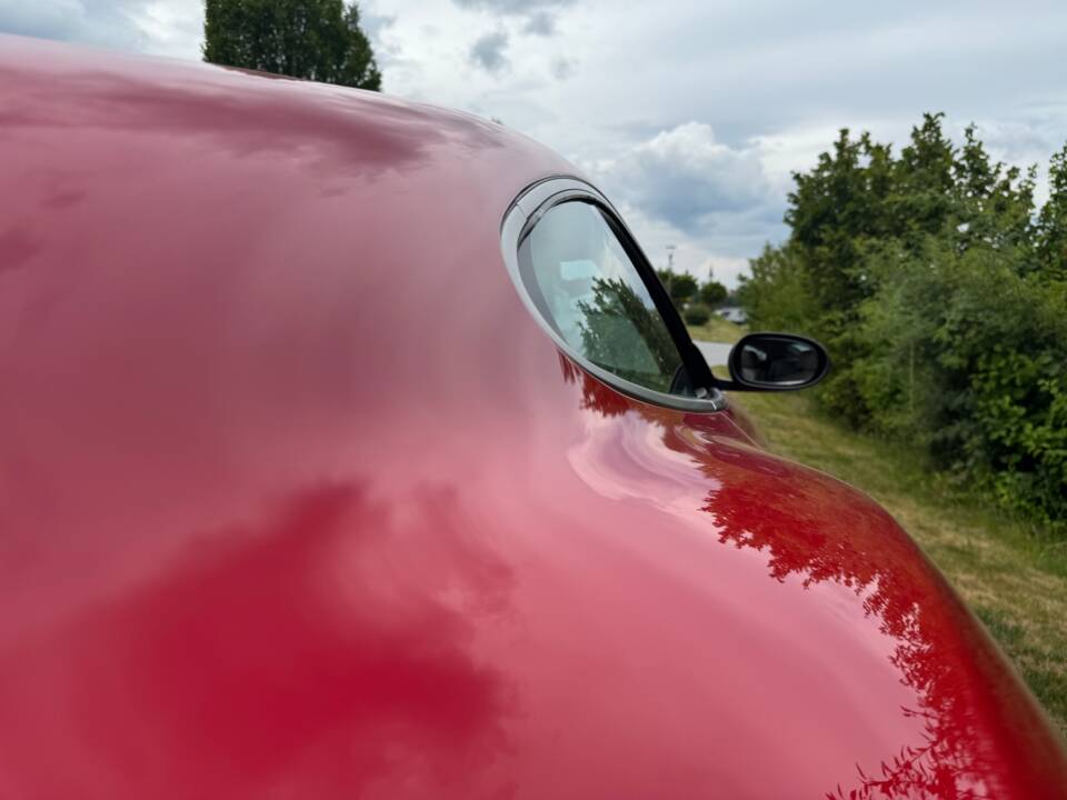 Image 47/49 of Jaguar XKR (2007)
