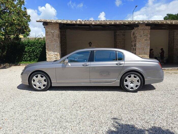 Image 4/7 of Bentley Continental Flying Spur (2006)