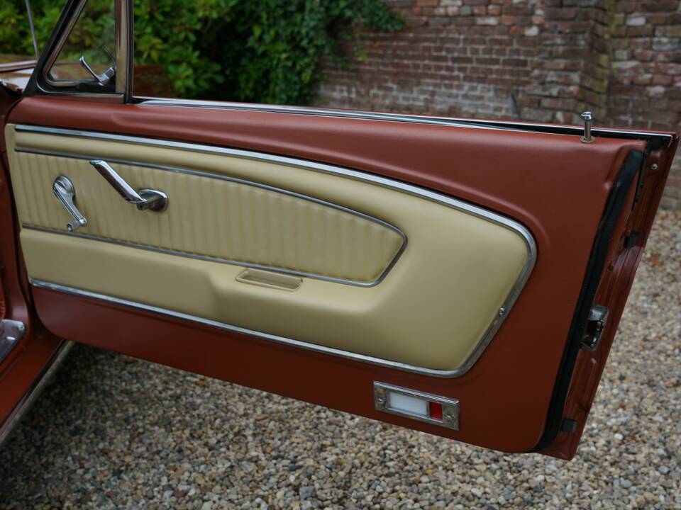 Bild 31/50 von Ford Mustang 289 (1966)