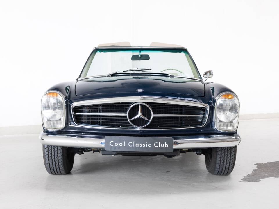 Image 2/40 de Mercedes-Benz 250 SL (1967)