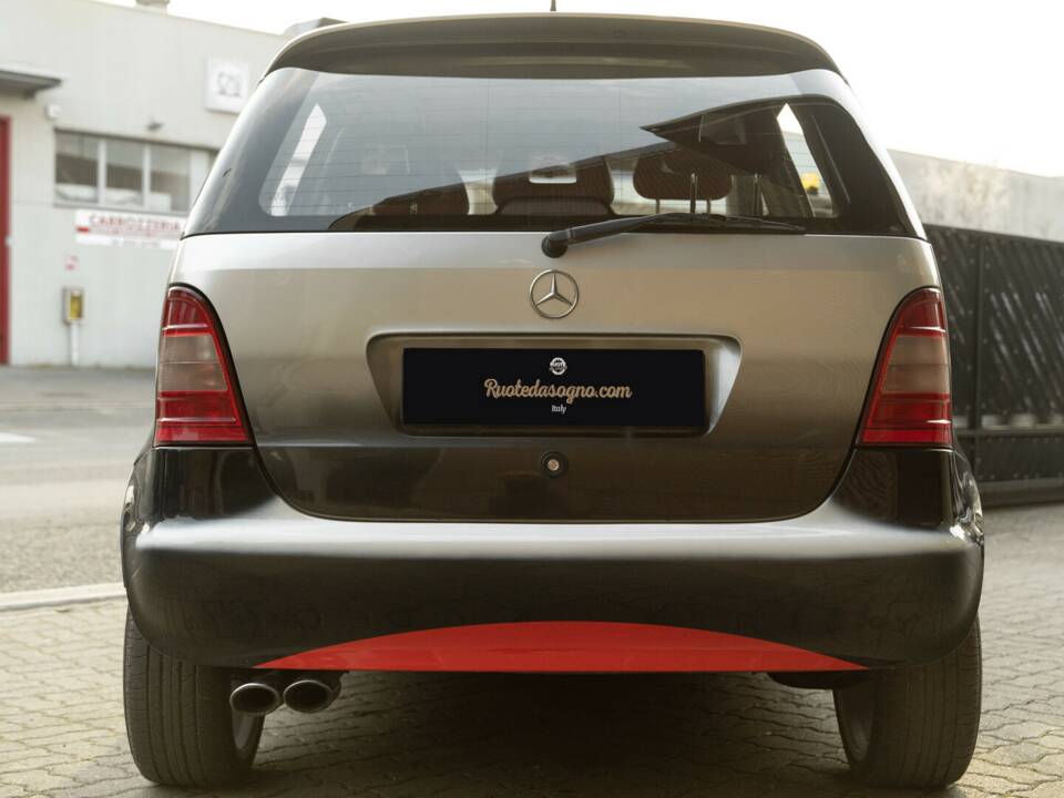 Obraz 5/42 pojazdu Mercedes-Benz A 160 "F1 Häkkinen Edition" (1999)