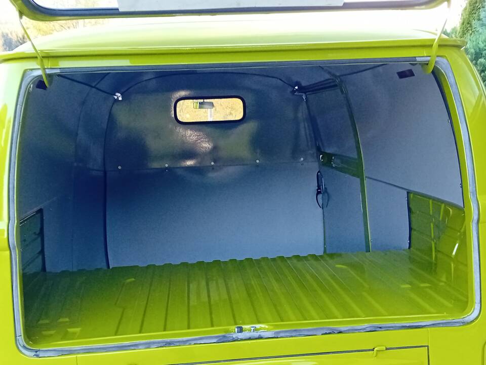 Afbeelding 6/24 van Volkswagen T2b panel van (1979)