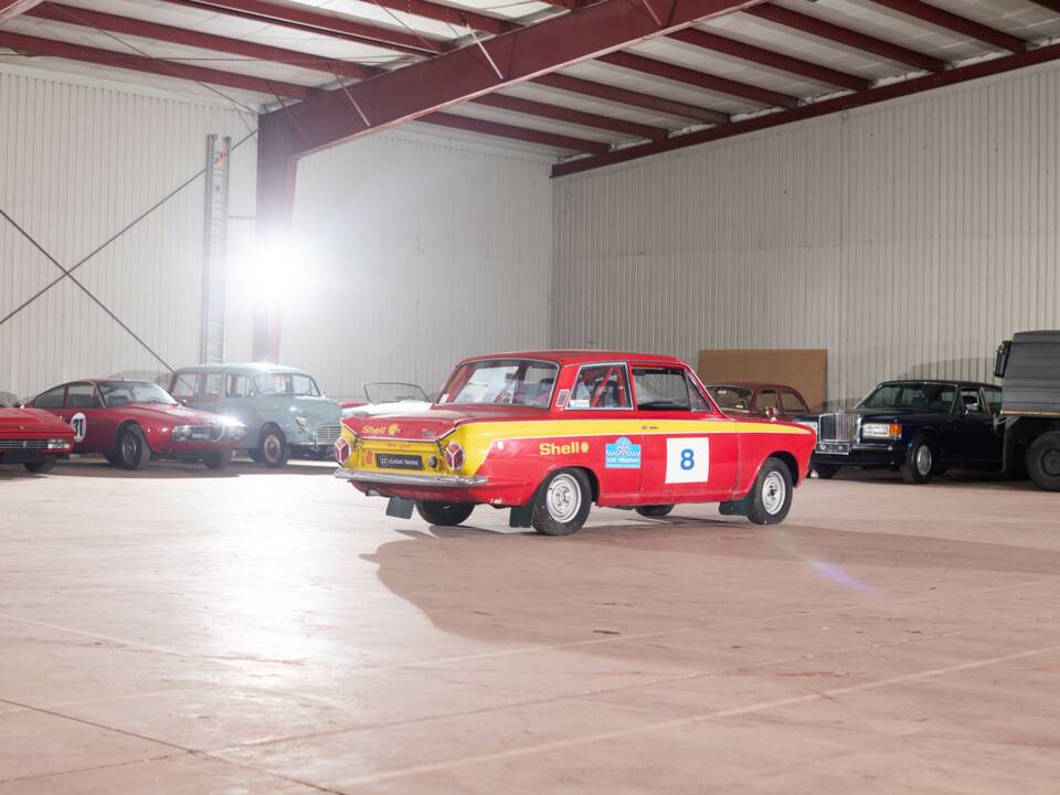 Bild 9/46 von Ford Cortina GT (1966)