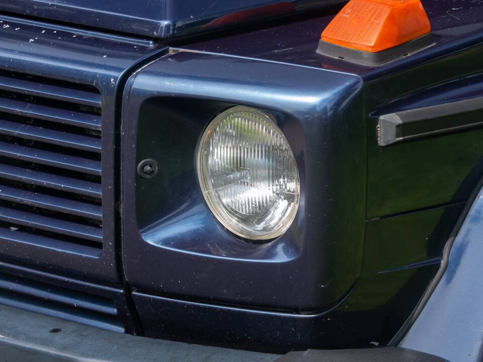 Bild 12/50 von Mercedes-Benz 300 GE (lang) (1995)