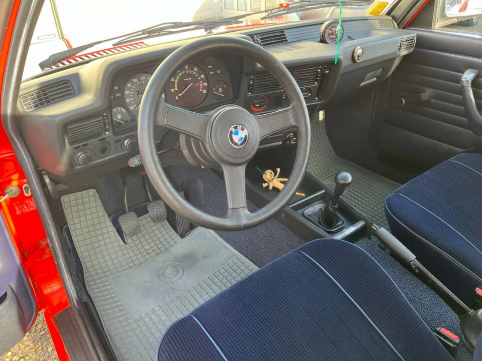 Imagen 25/30 de BMW 323i (1980)