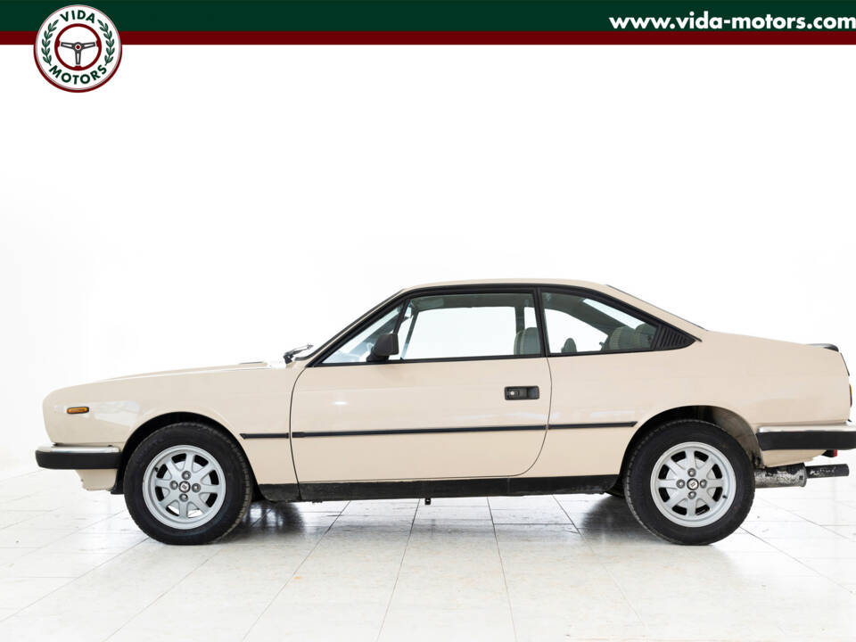 Bild 4/35 von Lancia Beta Coupe 2000 i.e. (1984)