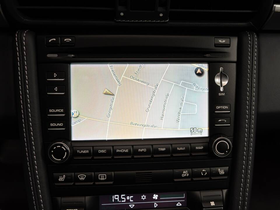 Image 34/40 of Porsche 911 Carrera 4 (2009)