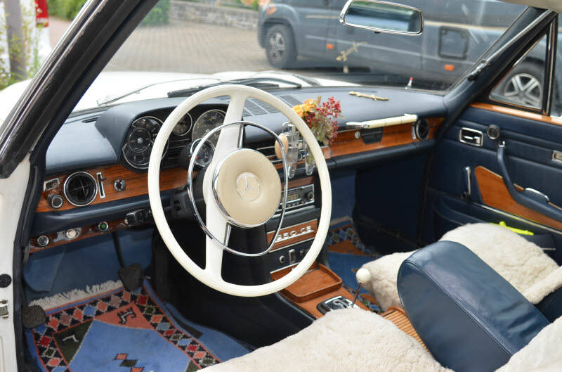 Bild 4/13 von Mercedes-Benz 250 CE (1969)