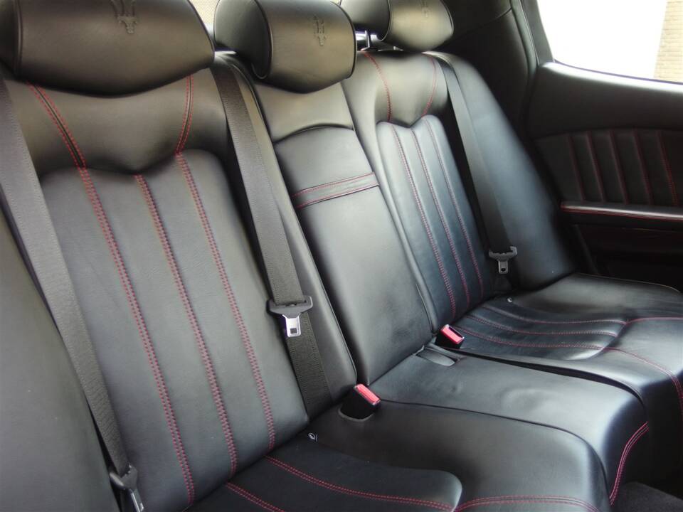 Bild 68/98 von Maserati Quattroporte S 4.7 (2010)