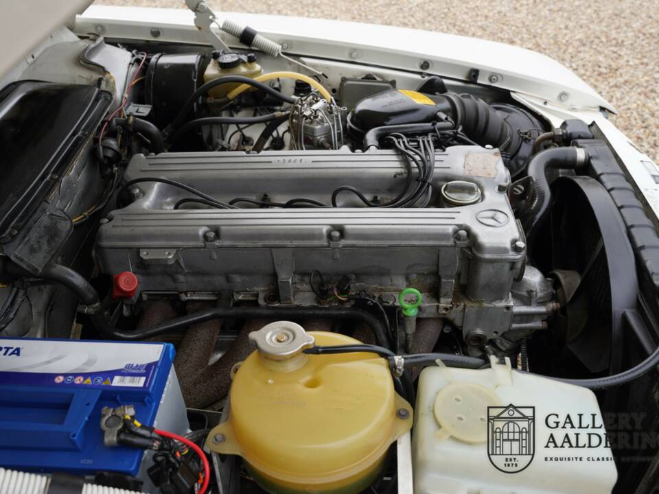 Image 28/50 of Mercedes-Benz 280 SL (1981)