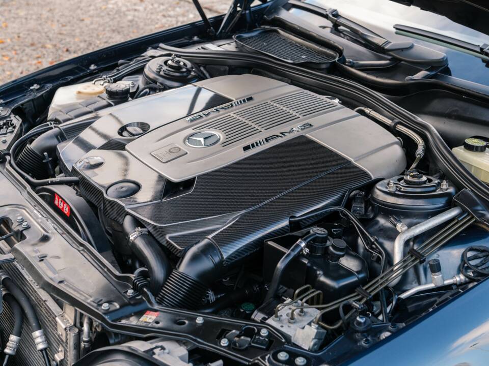 Bild 28/31 von Mercedes-Benz CL 65 AMG (2006)