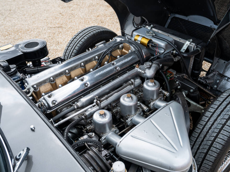 Bild 37/42 von Jaguar E-Type 3.8 (1962)