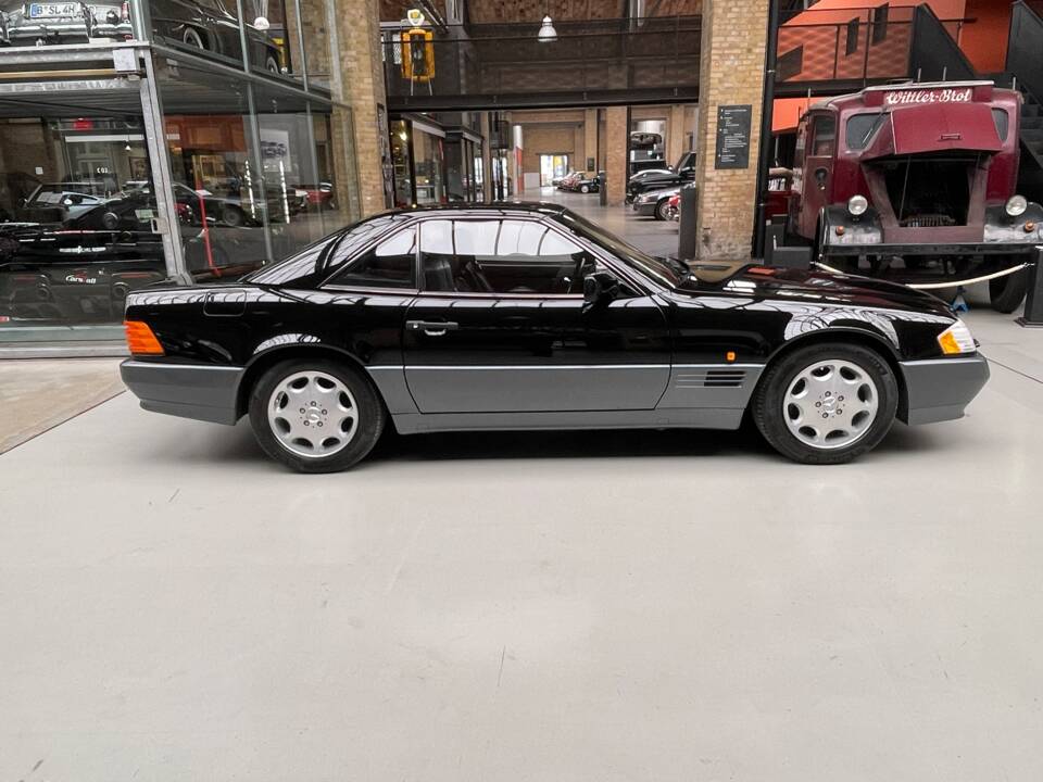 Bild 1/53 von Mercedes-Benz 500 SL (1992)