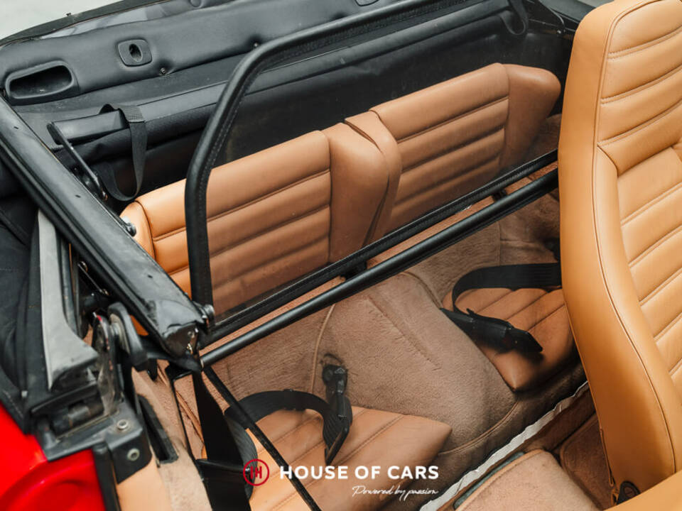 Image 20/25 of Porsche 911 SC 3.0 (1983)