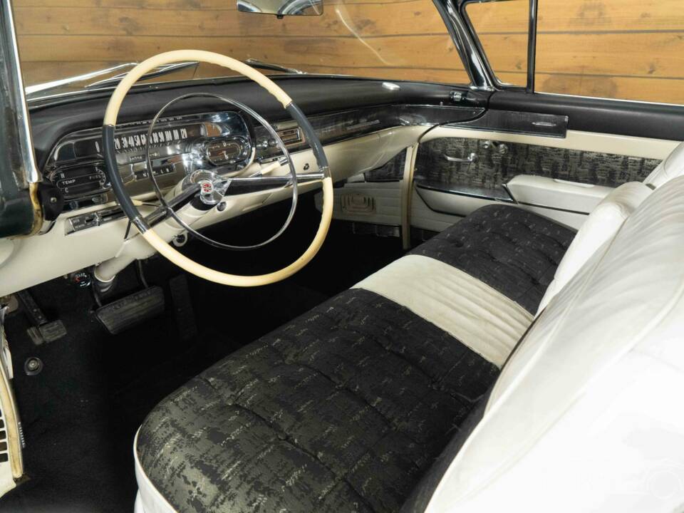 Imagen 2/8 de Cadillac 62 Coupe DeVille (1958)