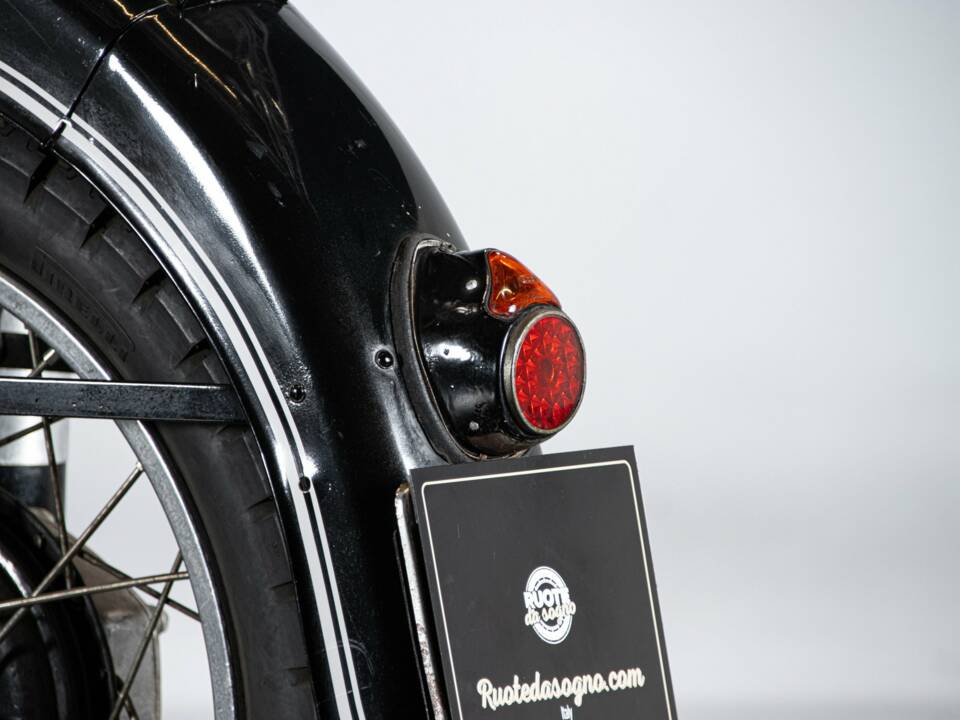 Image 42/50 de BMW R 51 (1954)