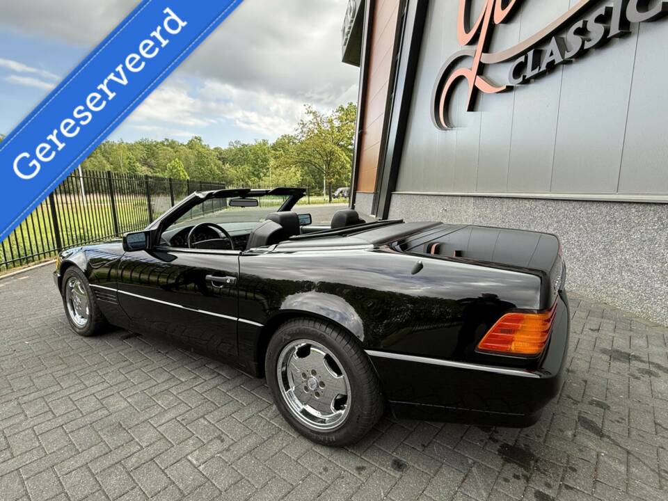 Image 4/50 of Mercedes-Benz 500 SL (1991)