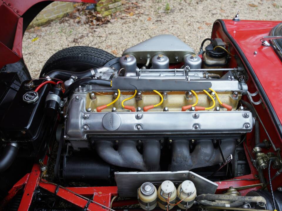 Afbeelding 13/50 van Jaguar Type E 3.8 (1963)