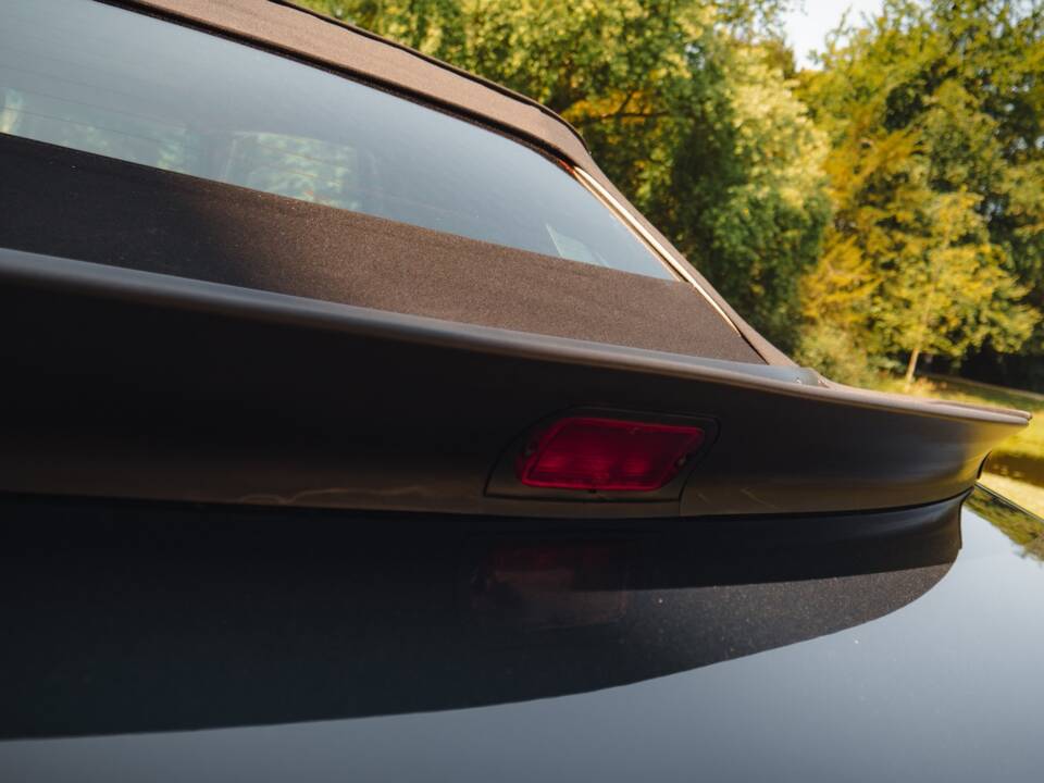 Bild 12/45 von Saab 900 S (1992)
