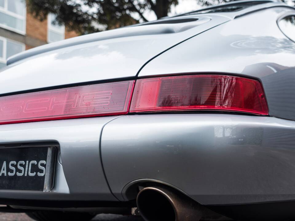 Afbeelding 10/61 van Porsche 911 Carrera 4 (1990)