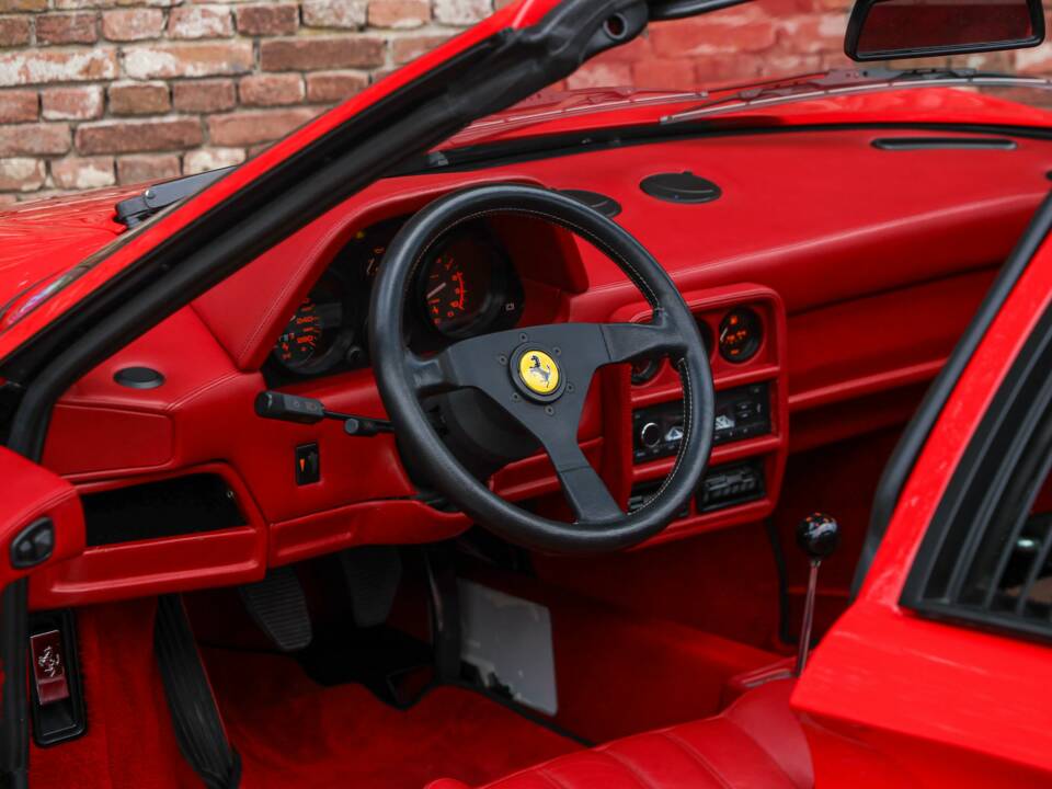 Immagine 8/50 di Ferrari 328 GTS (1986)