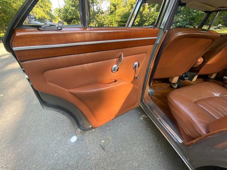 Afbeelding 33/50 van Rover 3500 (1969)