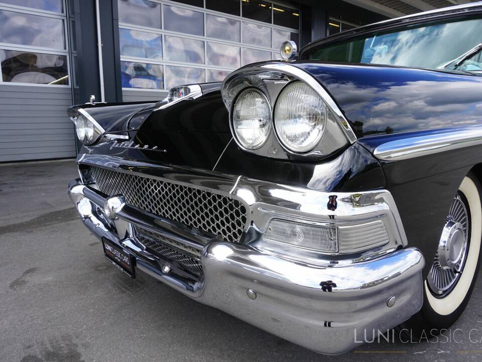 Image 15/77 of Ford Fairlane 500 Club Victoria (1958)