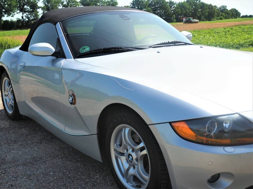 Immagine 8/15 di BMW Z4 2.5i (2005)