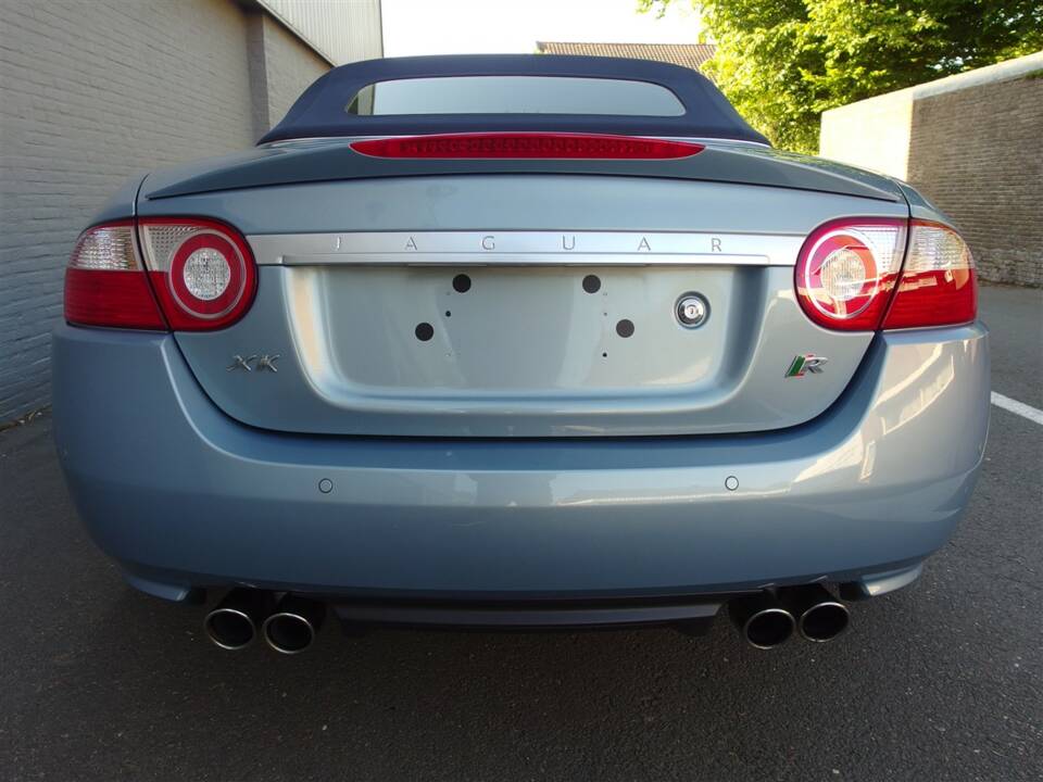 Bild 9/100 von Jaguar XKR (2008)