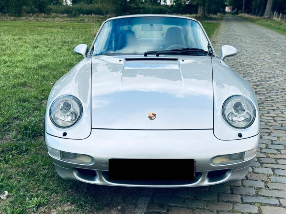 Image 4/8 of Porsche 911 Carrera S (1997)