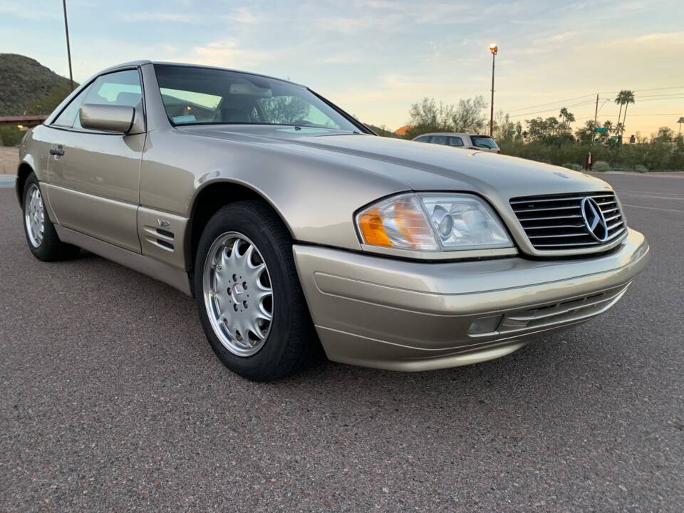 Image 21/35 de Mercedes-Benz SL 600 (1998)