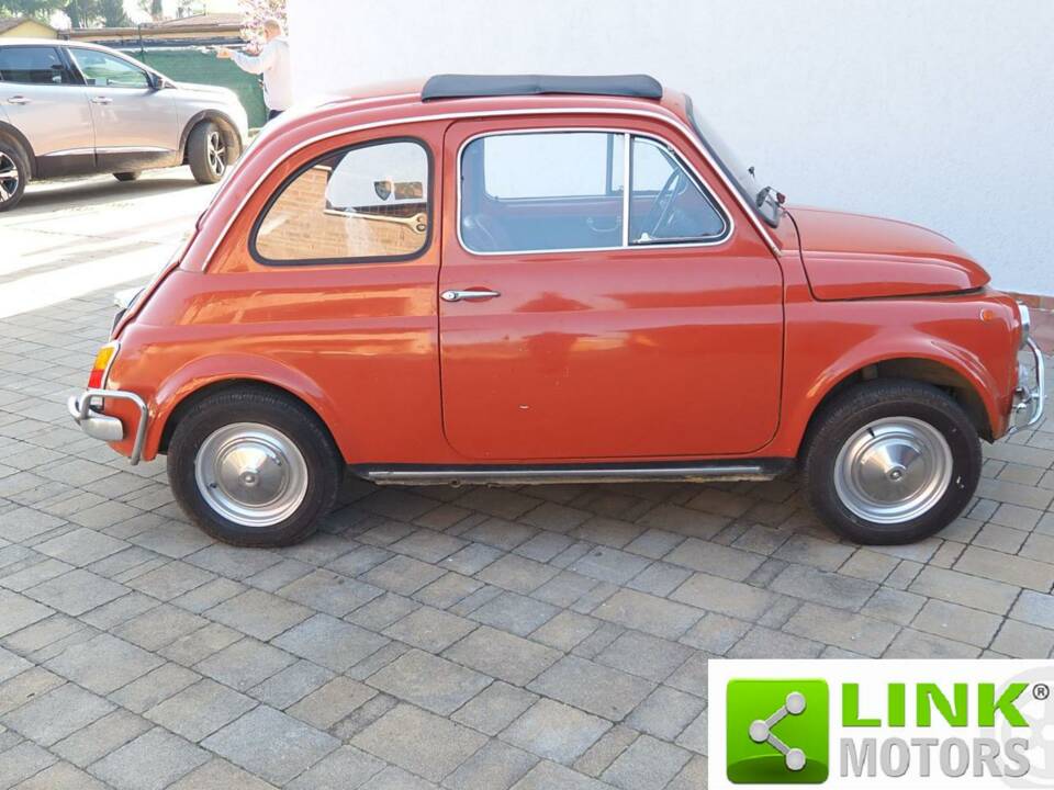Image 4/10 of FIAT 500 L (1970)