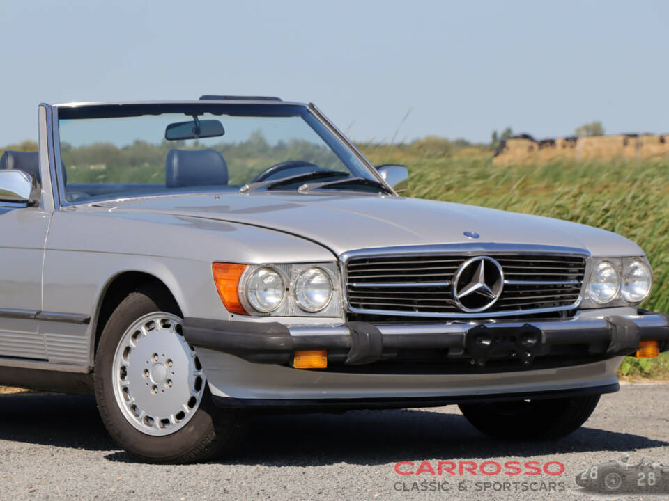 Imagen 19/50 de Mercedes-Benz 560 SL (1988)