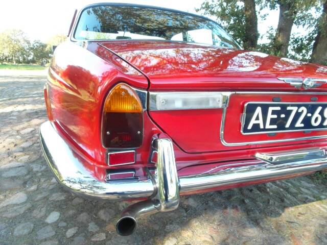 Image 35/52 of Jaguar XJ 6 2.8 (1971)