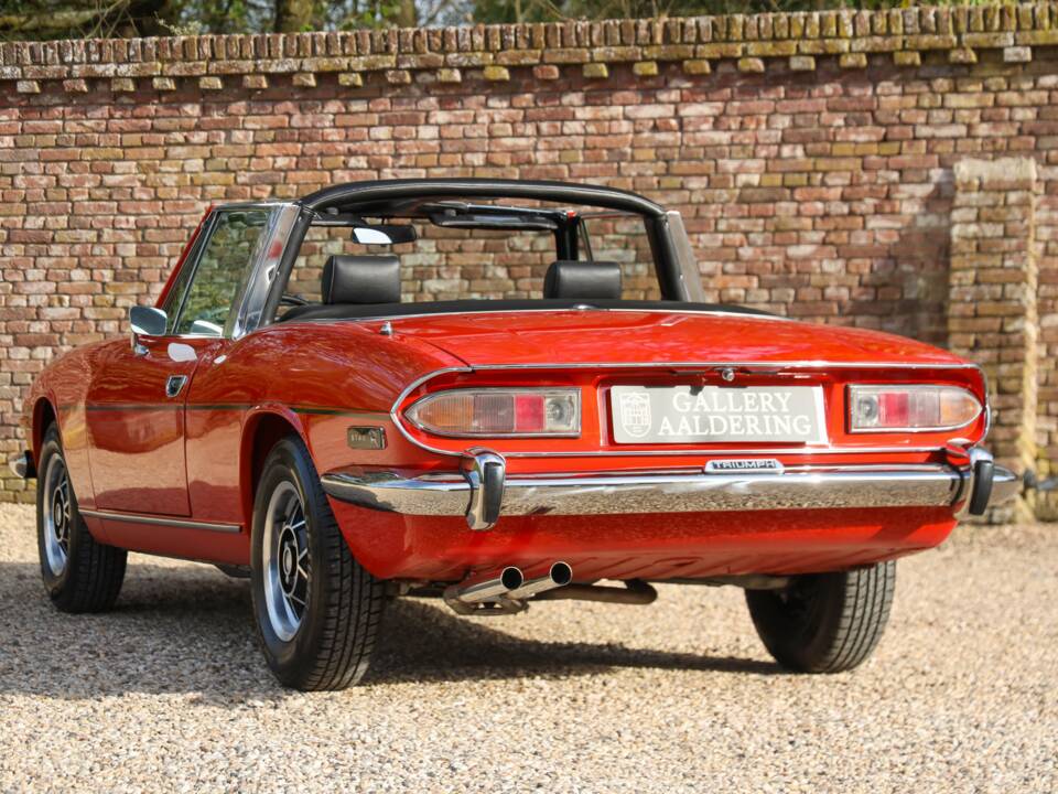 Afbeelding 2/50 van Triumph Stag (1975)