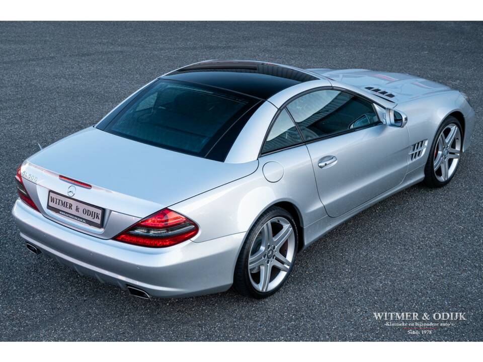 Imagen 19/36 de Mercedes-Benz SL 500 (2011)