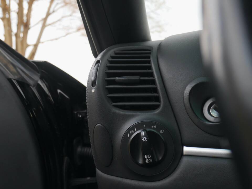 Bild 22/32 von Porsche 911 Turbo (WLS) (2004)