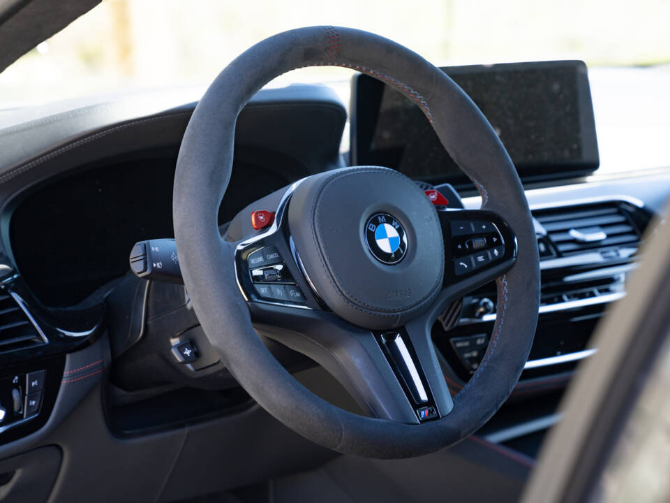 Immagine 27/29 di BMW M5 xDrive (2022)