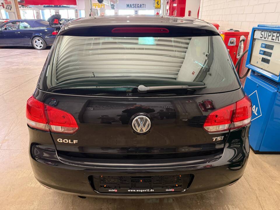 Bild 17/19 von Volkswagen Golf VI 1.2 TSI (2012)