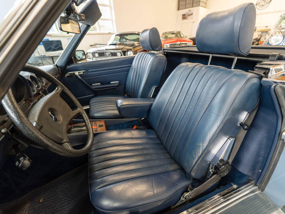 Immagine 29/33 di Mercedes-Benz 500 SL (1985)