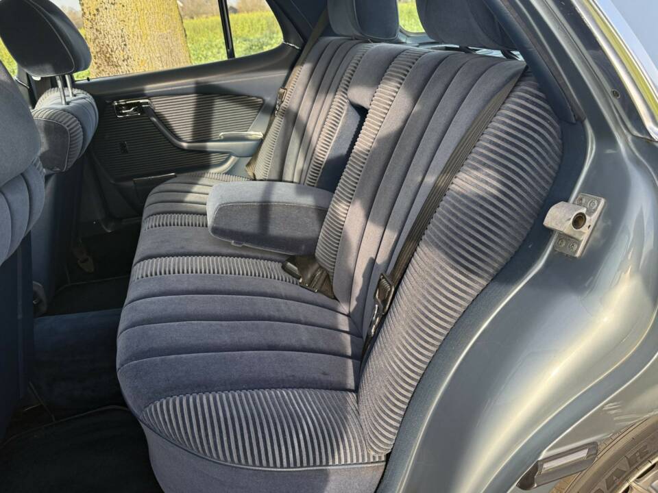 Bild 7/14 von Mercedes-Benz 450 SE (1979)