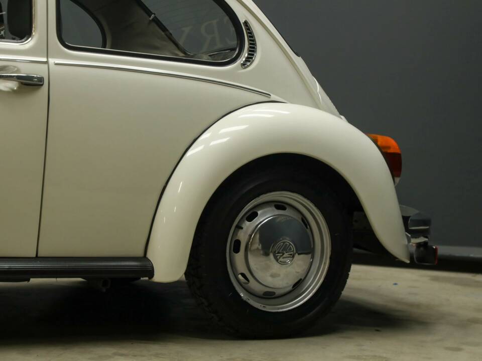 Bild 26/50 von Volkswagen Käfer 1600 (1996)