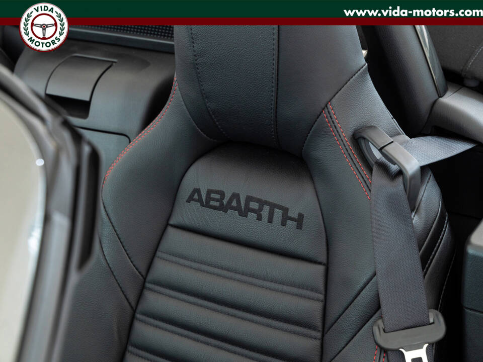 Immagine 19/33 di Abarth 124 Spider (2016)