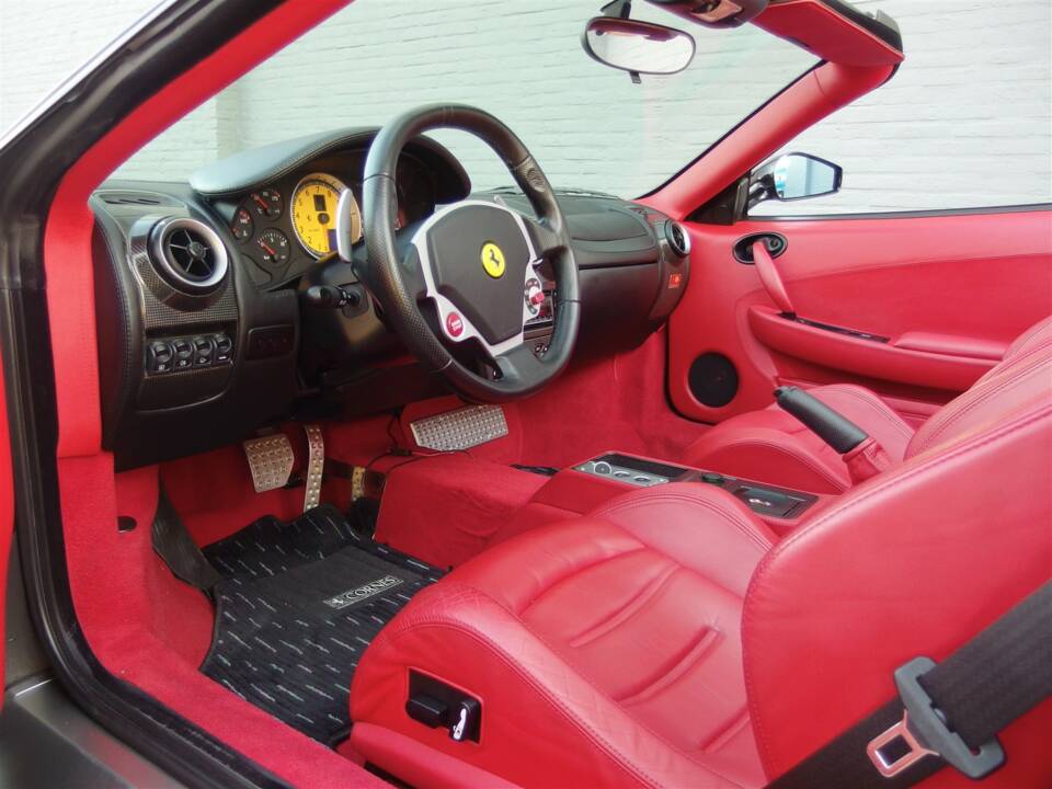 Image 47/100 of Ferrari F430 Spider (2007)