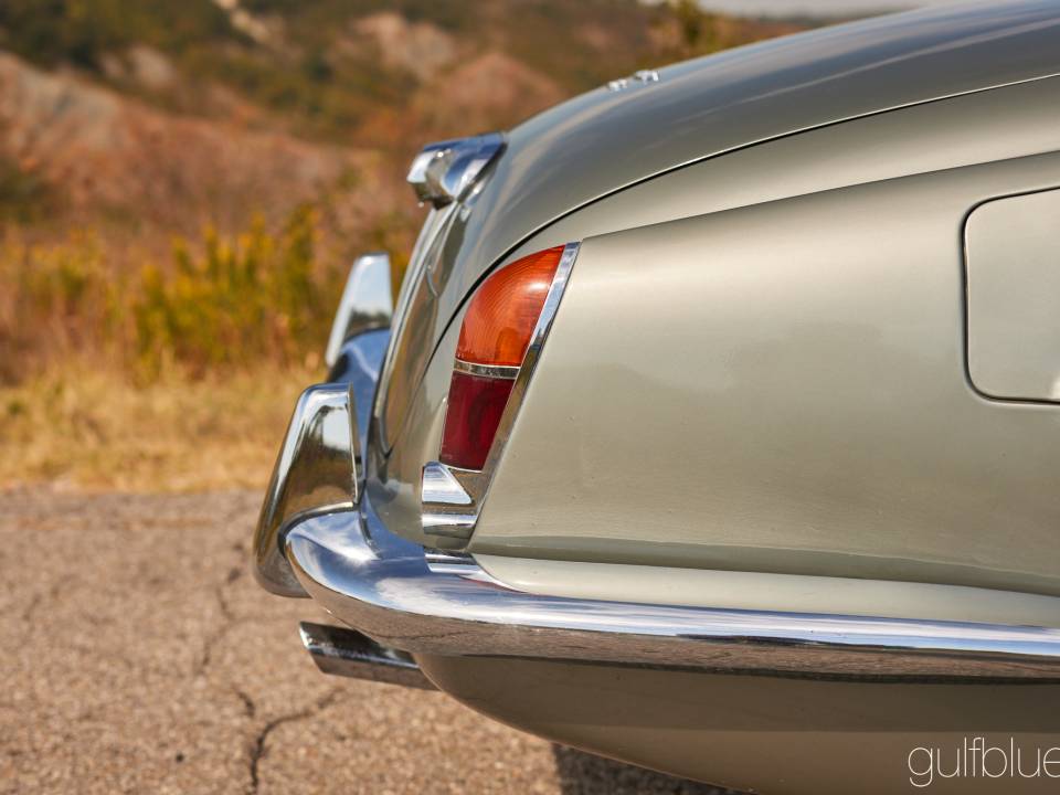 Imagen 23/50 de Jaguar S-Type 3.8 (1966)