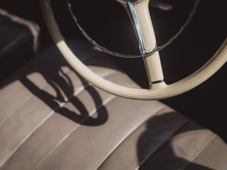 Image 21/50 of Mercedes-Benz 220 a (1956)