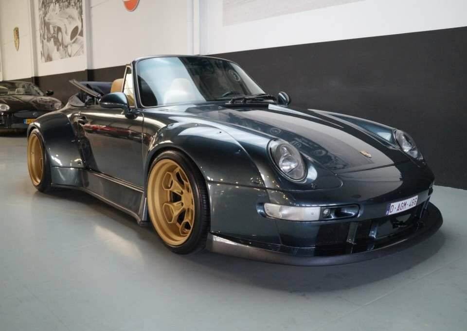 Image 2/50 of Porsche 911 Carrera RWB (1995)